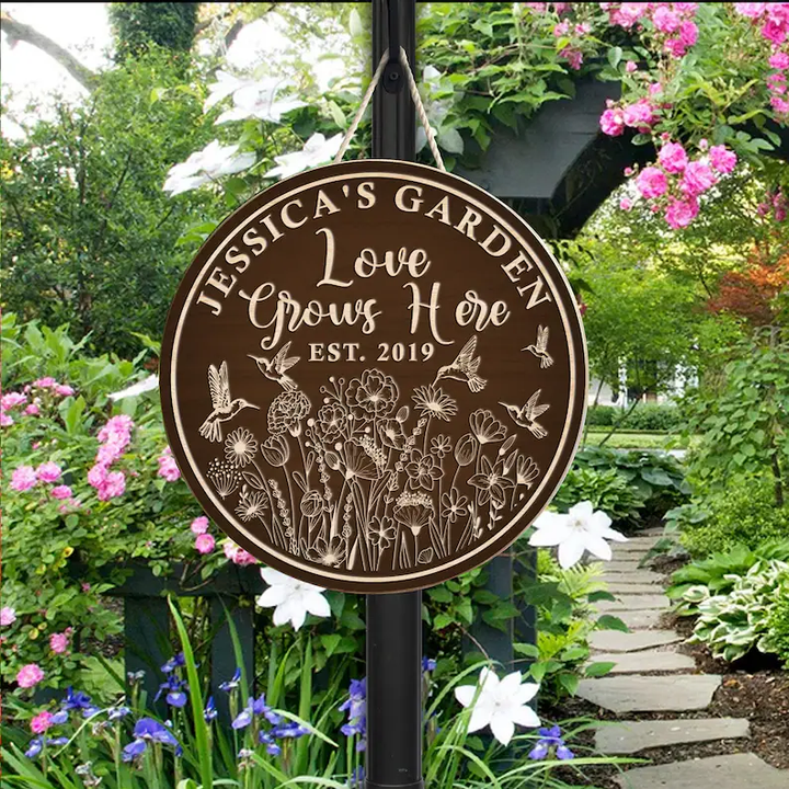 Garden Love Grows Here Custom Round Wood Sign WN1701