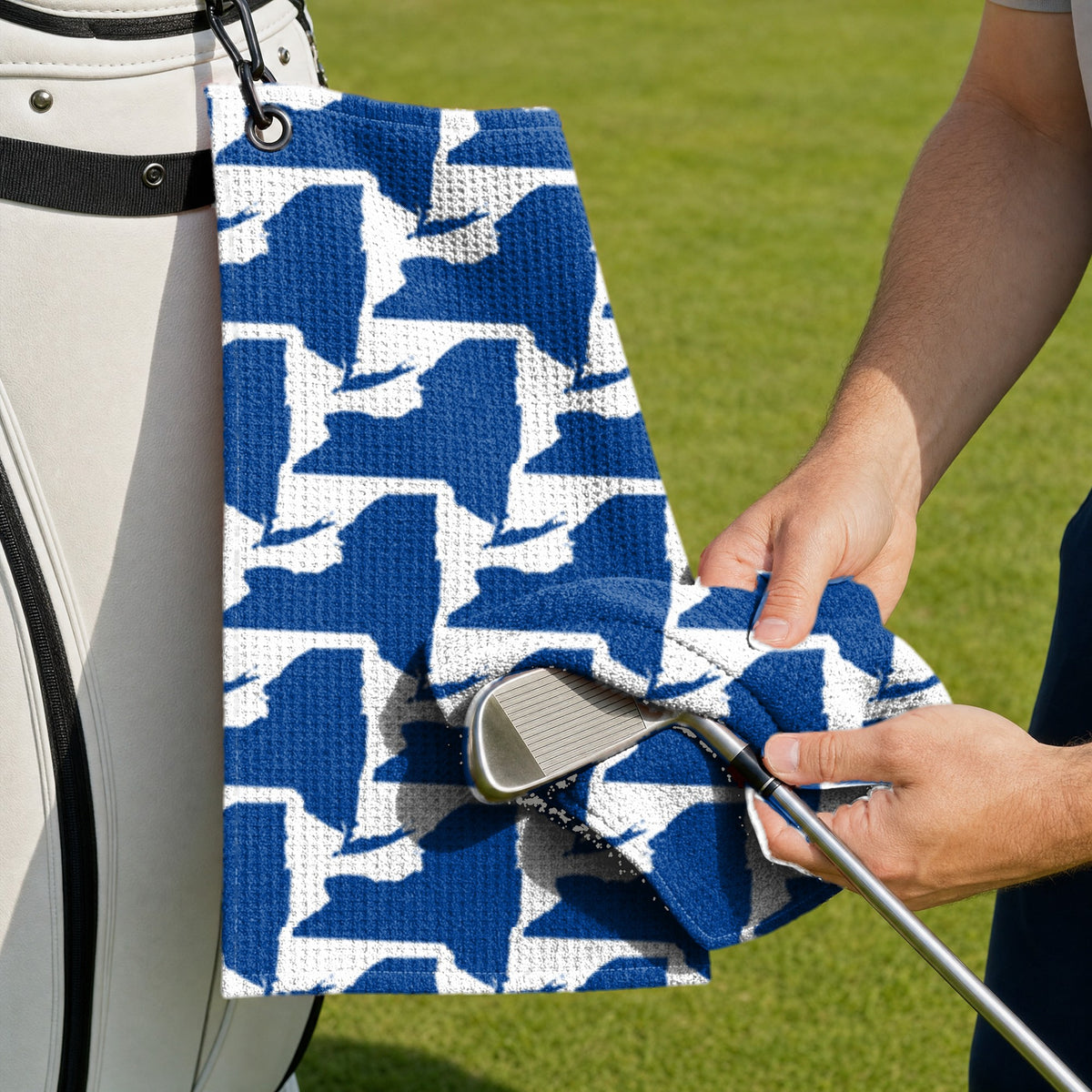 New York Polo Golf Towel - Cleaning a Club